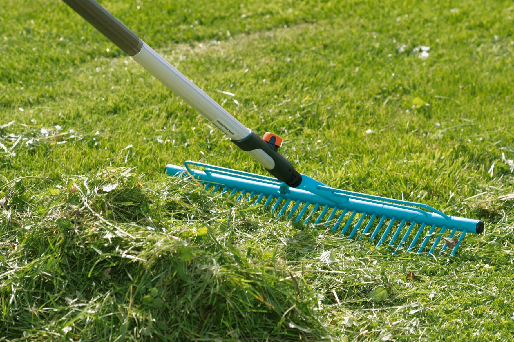 Gardena Combi-Rasenrechen 60 cm #03381-20.