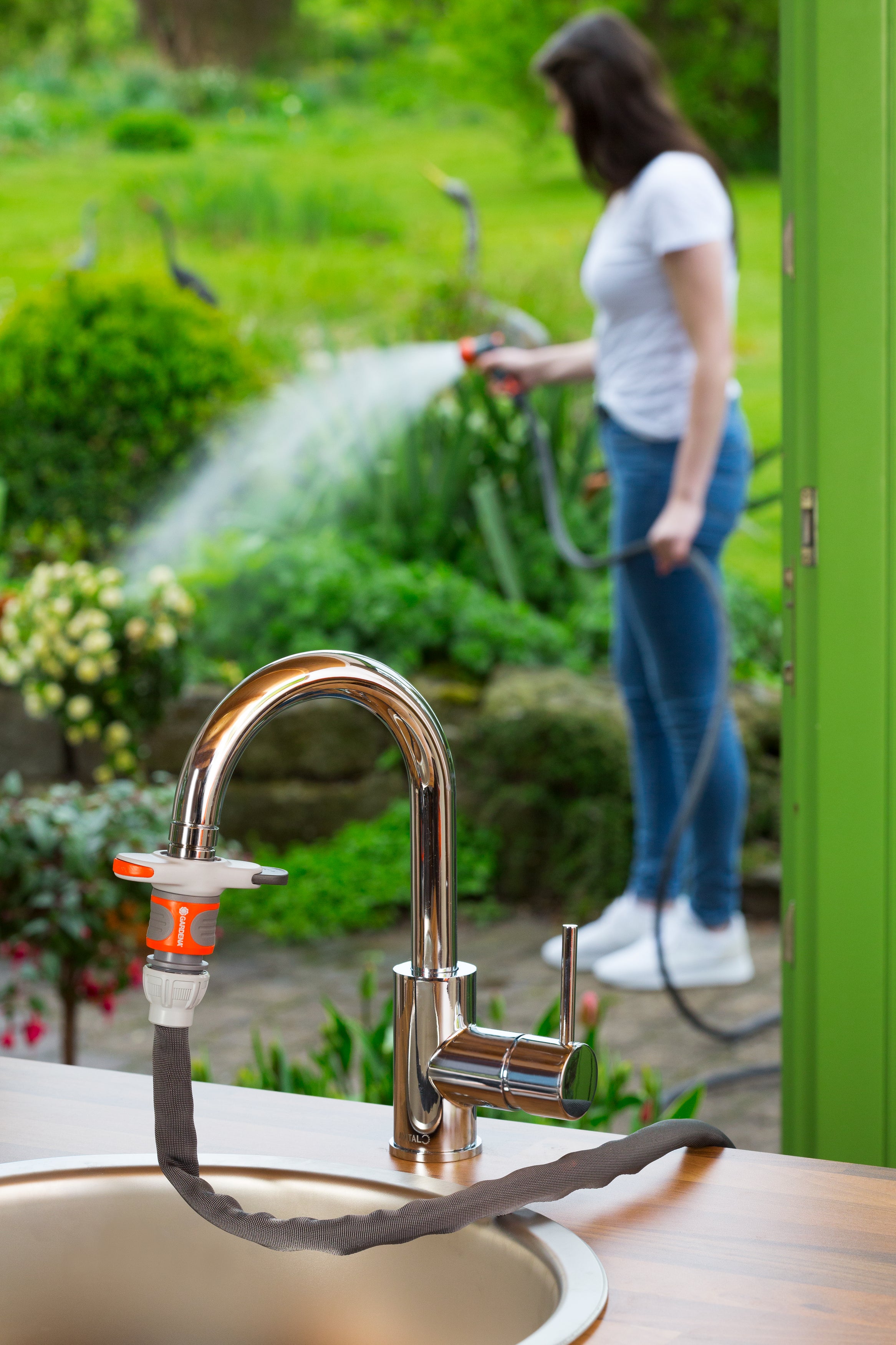 Gardena Hahnverbinder für Indoor-Wasserhähne #18210-20.